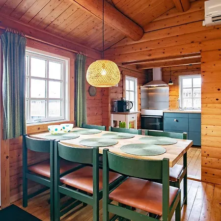 Semesterbostad 4 Person In